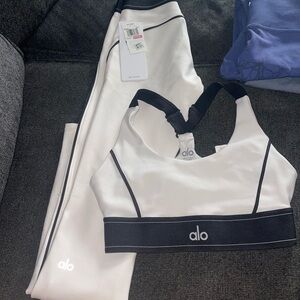 Alo Yoga set size xxs!